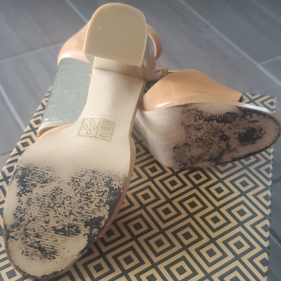 Aldo Chunky Hill Sandal - Picture 7 of 8